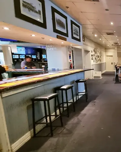 victoria hotel drinks